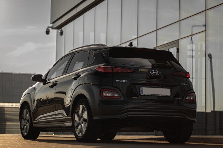 2019 Hyundai Elantra — 72k km