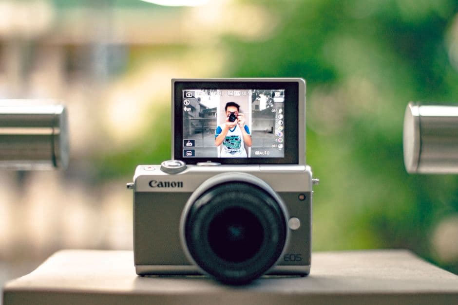 Canon EOS R10 + 18-45mm