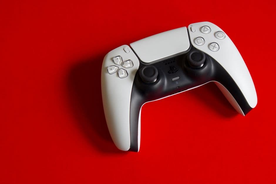 PS5 DualSense Controller